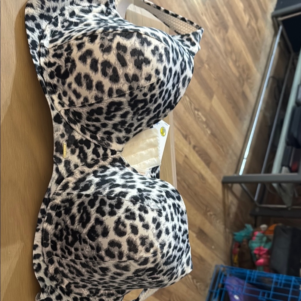 Snow leopard print Cacique bra